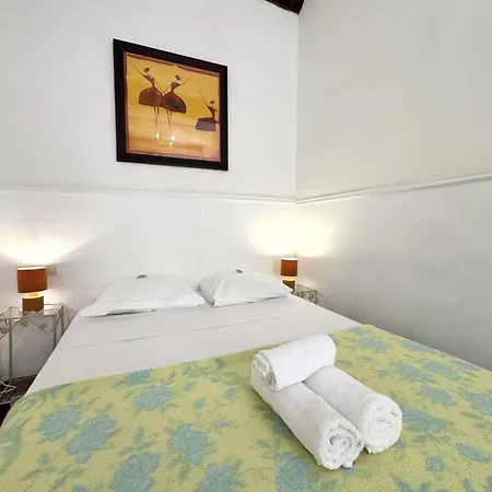 Riviera: Old Town Getaway, Steps From
