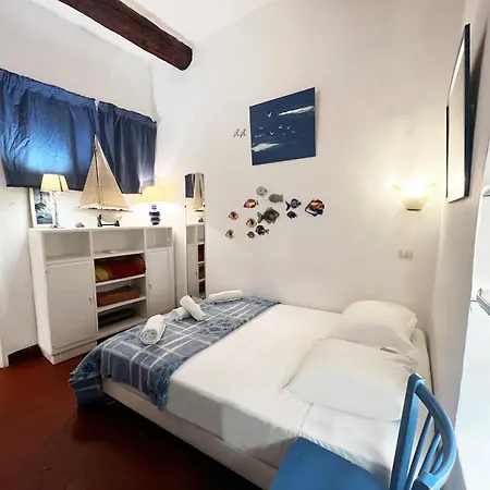 Riviera - Barillerie 3 - Vieille 50m De La Plage- 4 Pieces - Ac Apartmán 3*